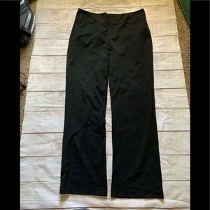 Black Daisy Fuentes dress pants